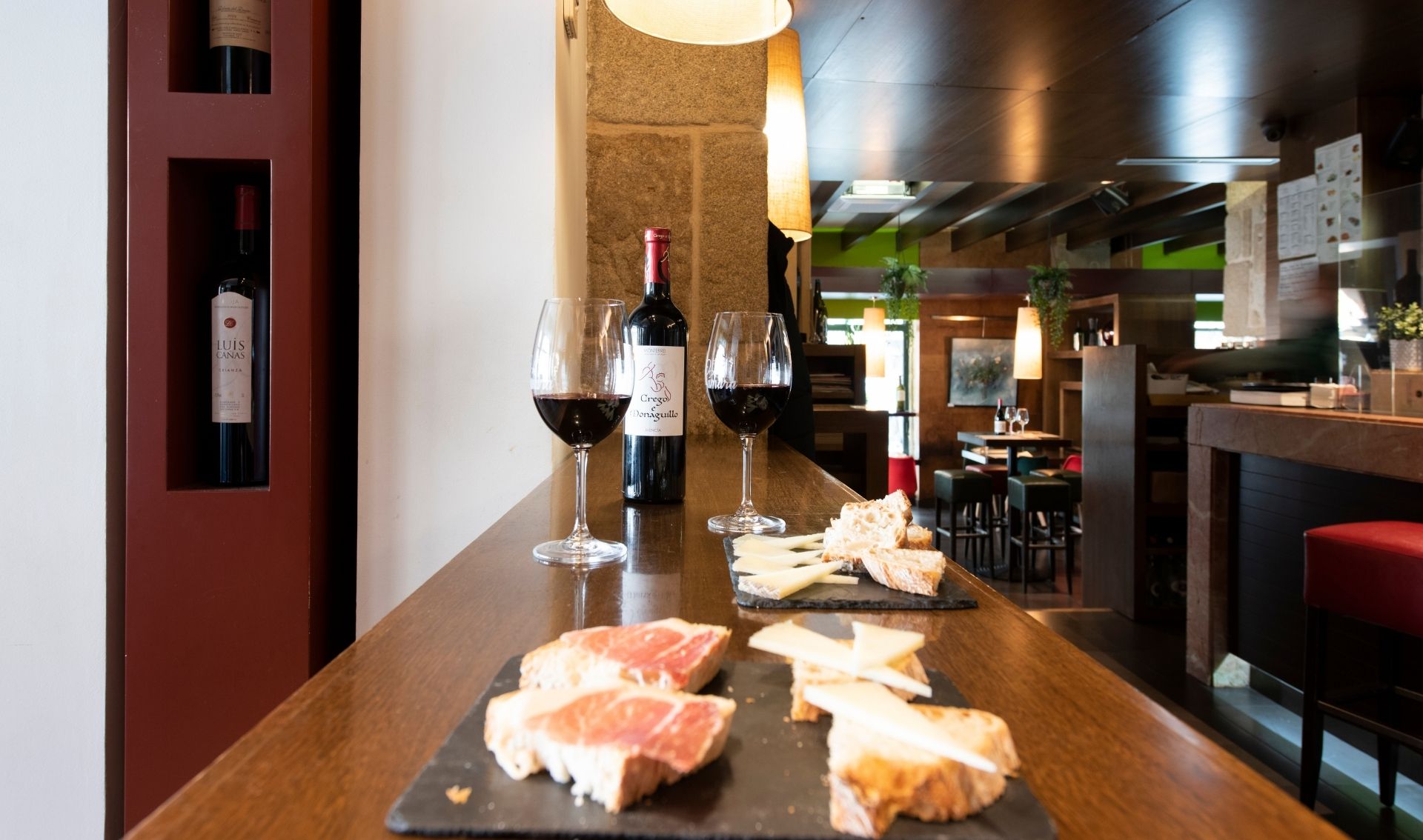 Eventos de empresa y vino español en La Cámara Restaurante Eventos de empresa y vino español en La Cámara Restaurante